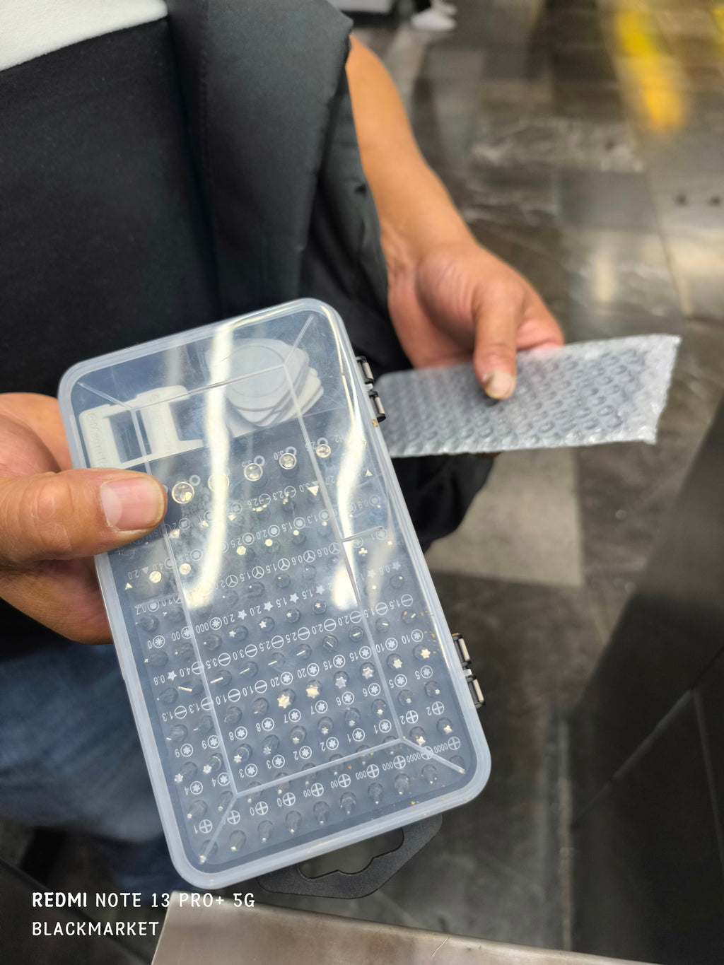 Kit de Desarmadores 115 en 1